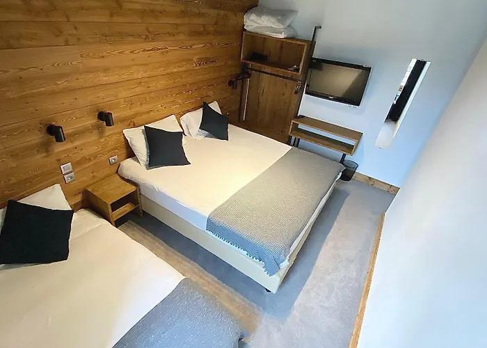 Otel La Verticale 2*