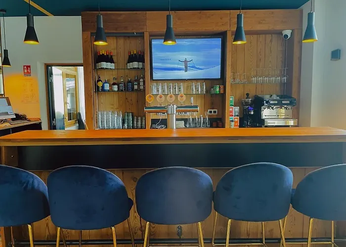 La Verticale Hotel 2*